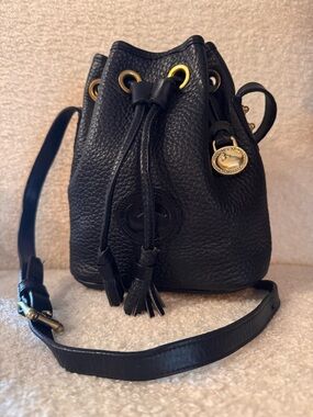 Vintage 90’s Dooney & Bourke AWL Bucket Bag